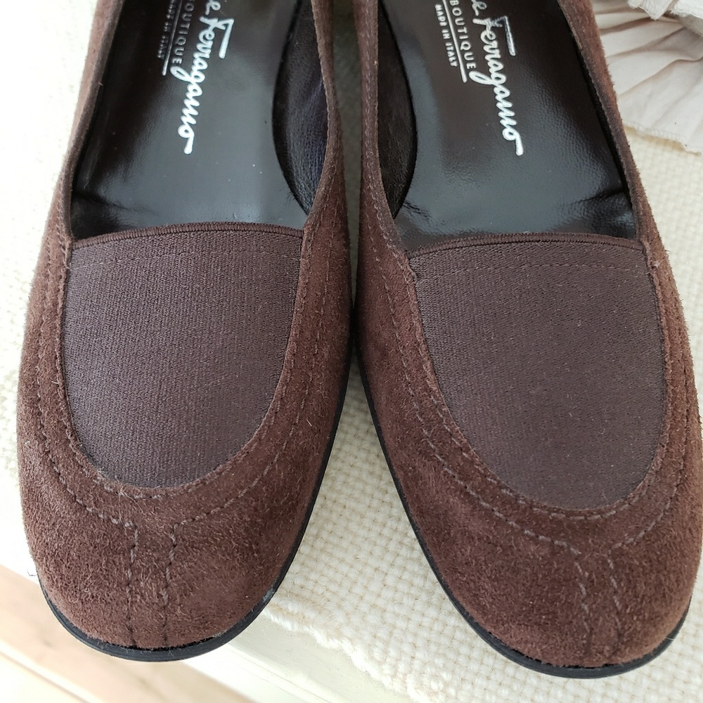 Salvatore Ferragamo Boutique Espresso Suede 7.53a